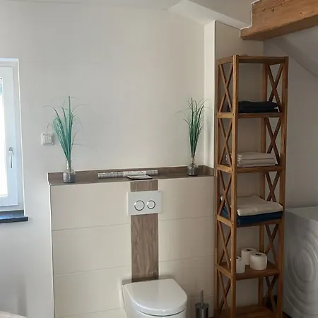Wohlfuehloase Im Gruenen Apartment